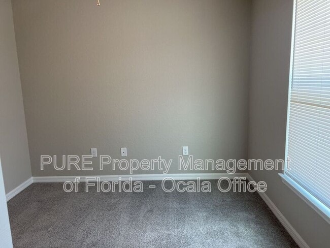 Building Photo - 14106 SW 64th Terr Rd