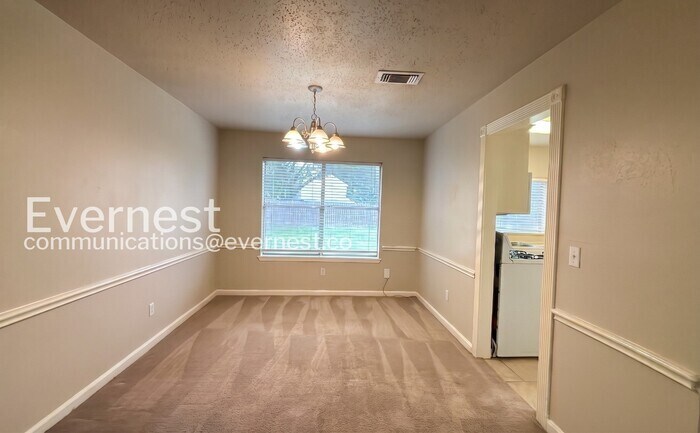 Building Photo - 12322 Flaxen Dr