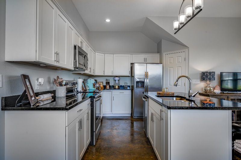 Building Photo - 123 Jax Sq