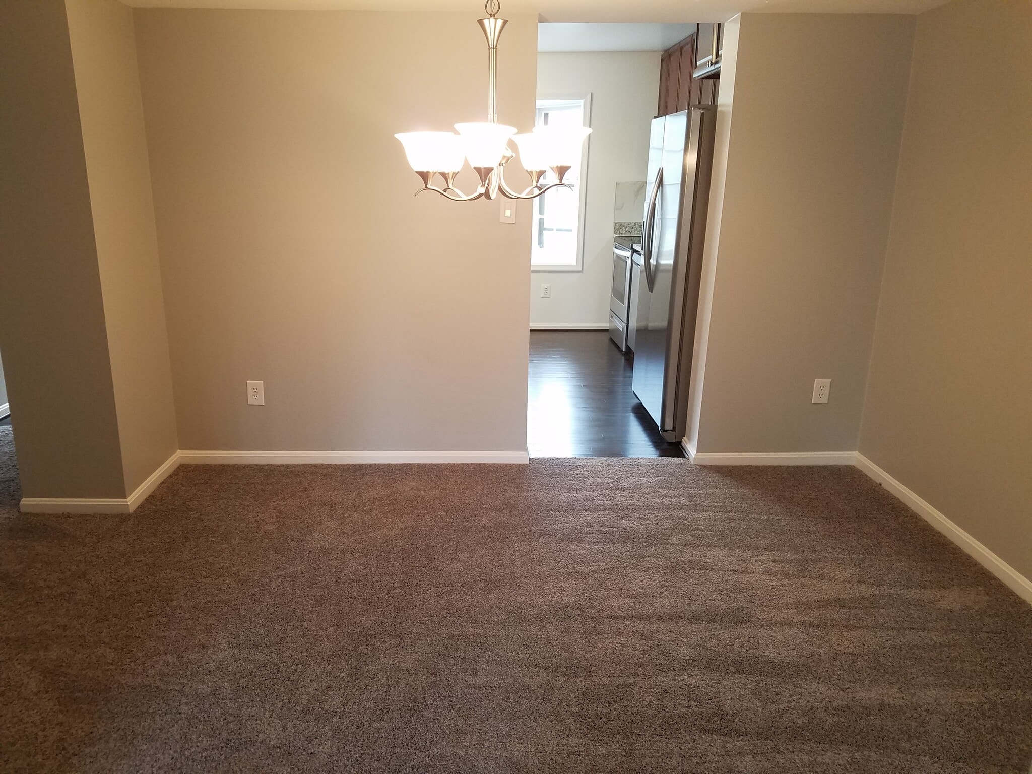 Dining Room to Kitchen - 6329 Fenestra Ct