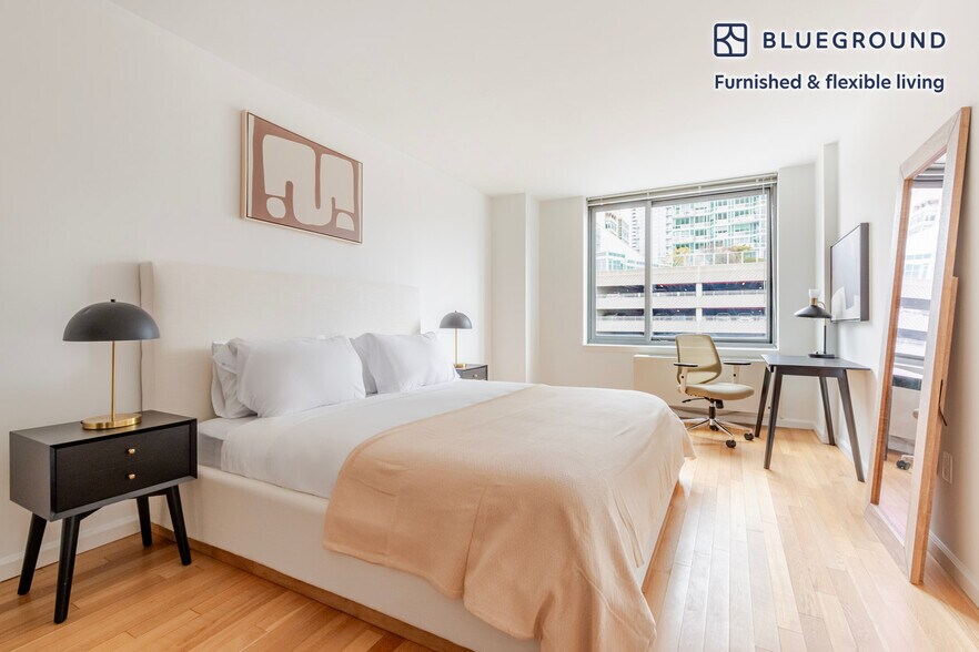 Building Photo - 4-75-75 48th Ave