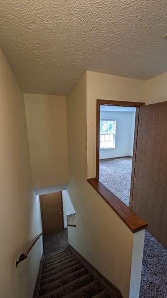 Building Photo - 123 Taylor Ave