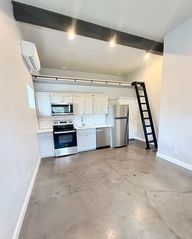 Building Photo - 3850 S Lowell Blvd