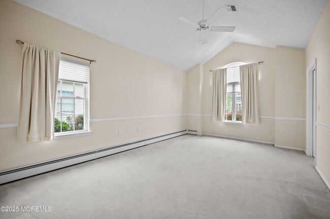 Building Photo - 49 Baltusrol Dr