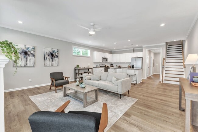 Building Photo - 3/3.5 NC State Townhome Near Centennial Campus