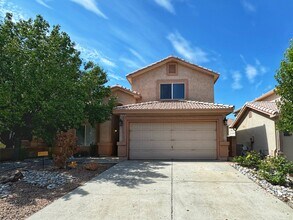 Building Photo - 7424 Desert Eagle Rd NE