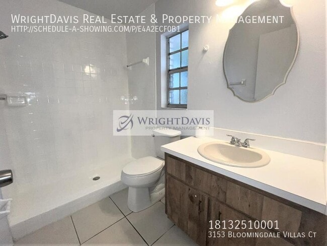 Building Photo - 3153 Bloomingdale Villas Ct