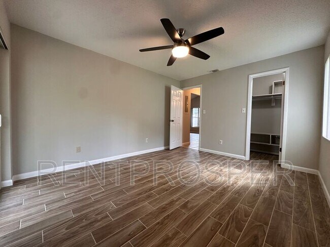 Building Photo - 10465 Riva Ridge Trail
