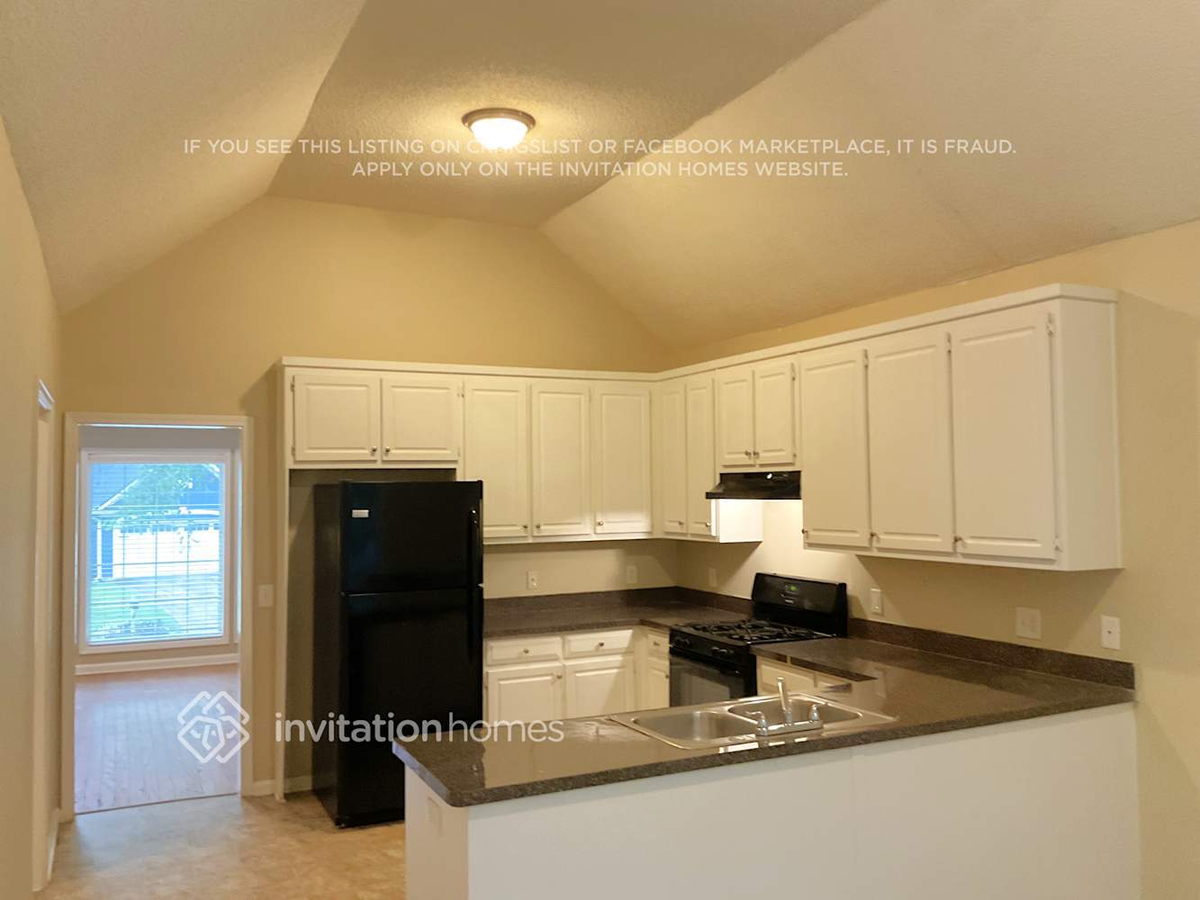 Building Photo - 2026 Spicers Ln