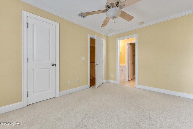 Building Photo - 100 Downing St