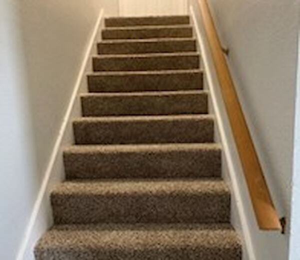 Building Photo - Charming 2-Bedroom 1.5 bath in Henderson, ...