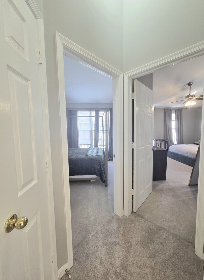 Building Photo - 1604 Post Oak Dr