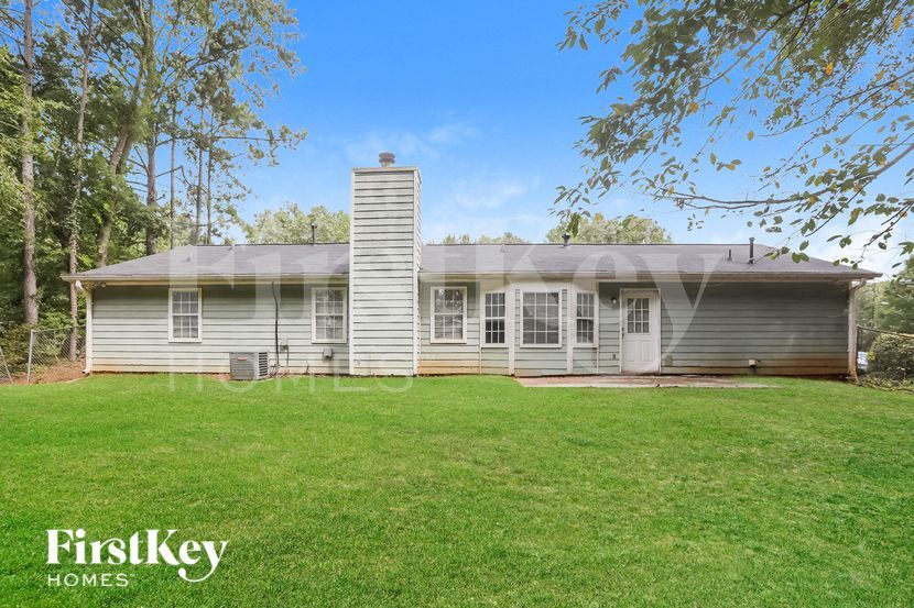 Building Photo - 270 Countryside Ln