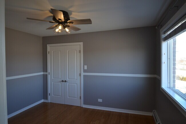 Building Photo - 17528 71st Ave