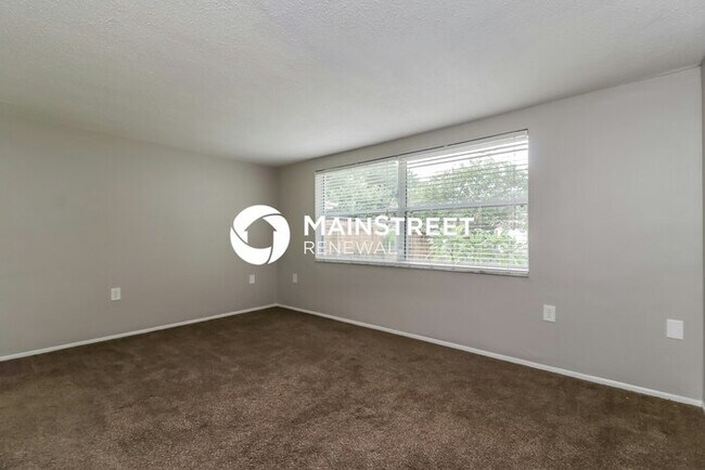 Building Photo - 3 Bedroom Pet-Friendly Home in Port Richey...