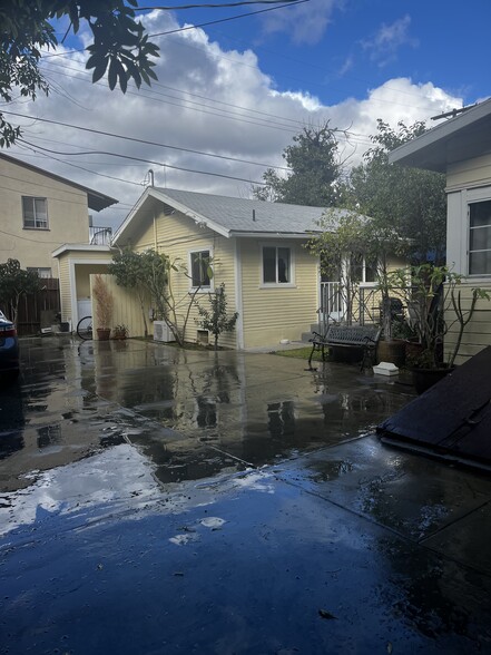 Primary Photo - 14119 Erwin St