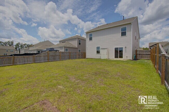 Building Photo - 113 Hillsford Ln
