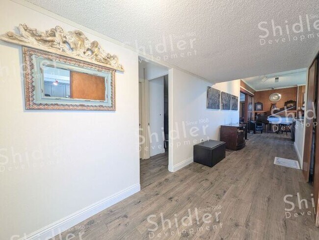 Building Photo - The Bridge House - 2 Bed 1 Bath with Uncompromising Views