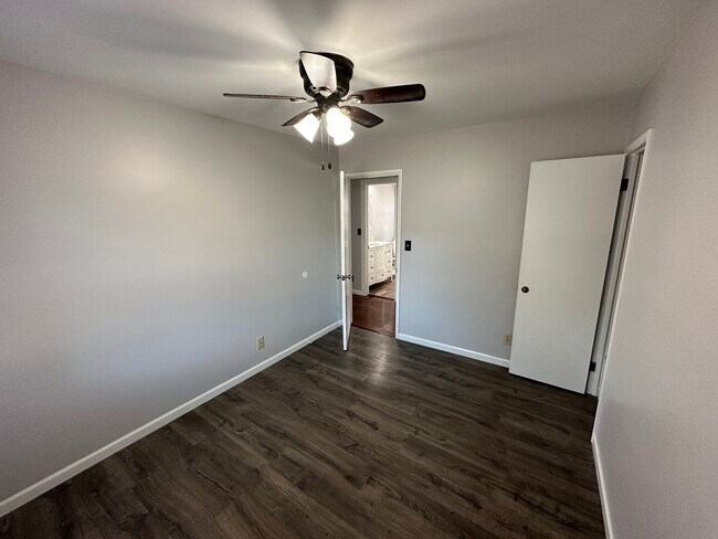 Building Photo - 2296 Fenton St