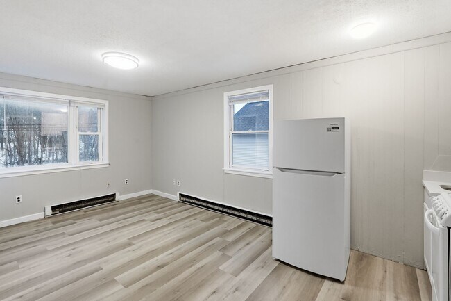 Building Photo - 26 Old West Brookfield Rd