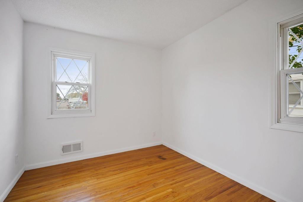 Building Photo - 5060 Hughes Ave NE