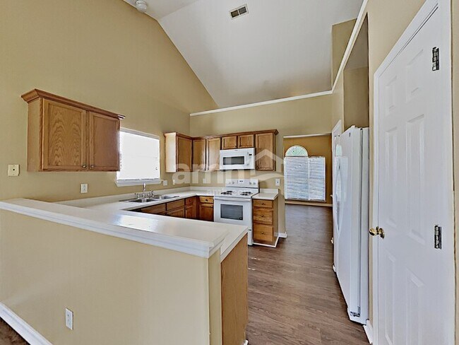 Building Photo - 3813 Asheford Trce