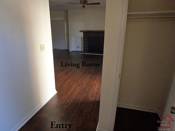 Building Photo - 409 Oriole Dr