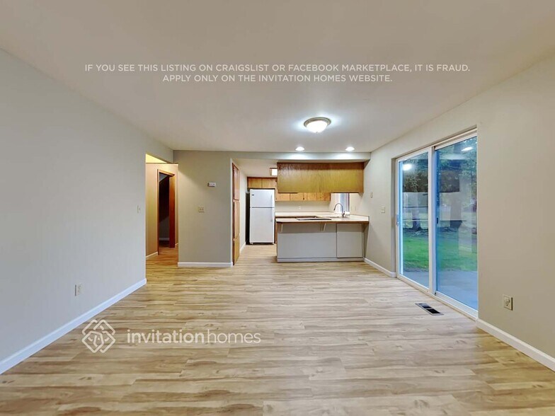 Building Photo - 16024 92nd Ave Ct E