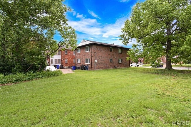 Building Photo - 7359 Balson Ave