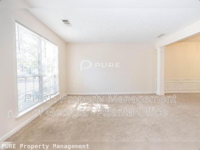 Building Photo - 3468 Chastain Glen Ln NE