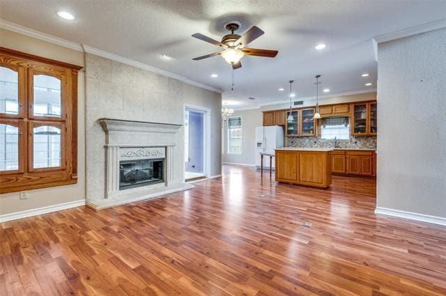 Building Photo - 1400 Endicott Dr