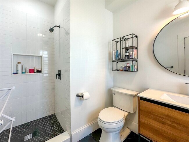 Building Photo - 34 Stanton Rd