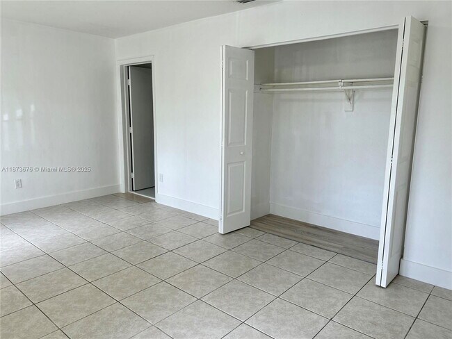 Building Photo - 12024 SW 110th St Cir E