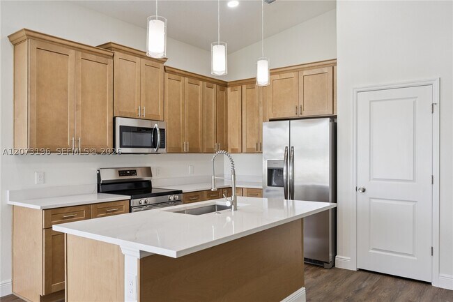 Building Photo - 1296 Moselle Ave