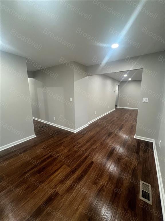 Building Photo - 1860 Broadwell St SW