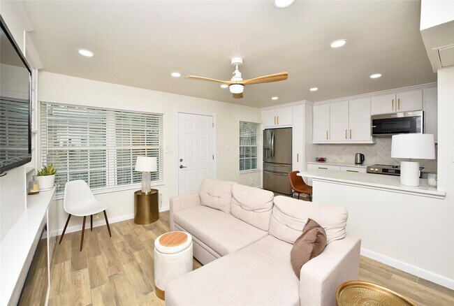 Building Photo - 3224 Timmons Ln