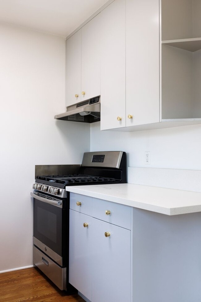 Building Photo - 2191 El Sereno Ave