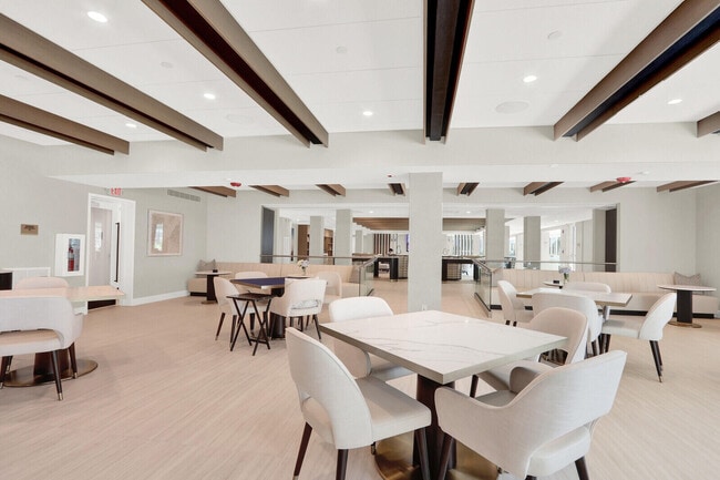 Building Photo - 2687 N Ocean Blvd