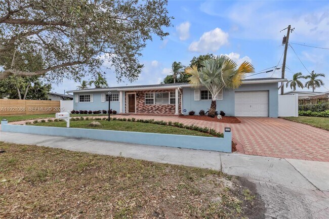 Primary Photo - 9400 SW 193rd Dr