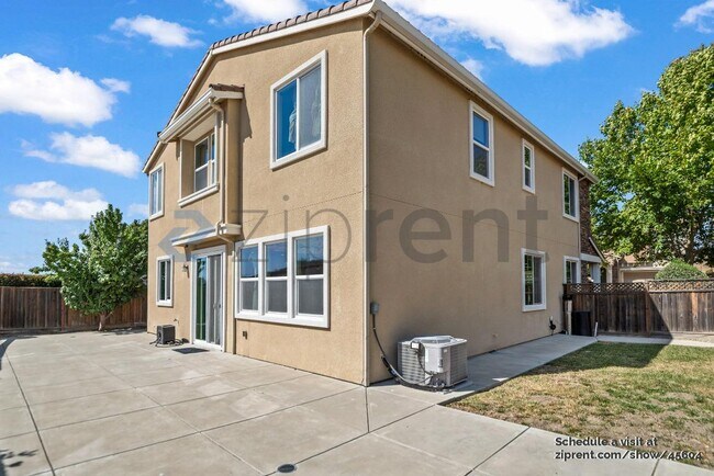 Building Photo - 3356 Cydonia Court