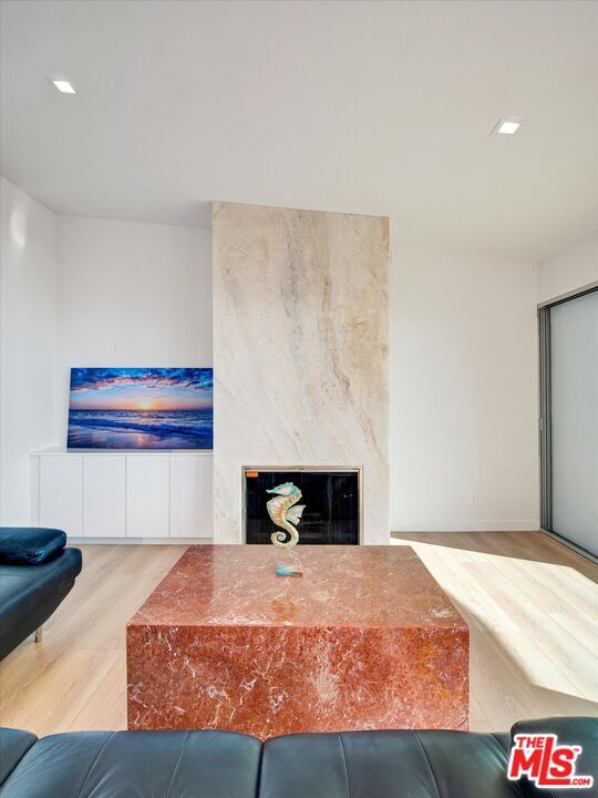 Building Photo - 18109 Coastline Dr