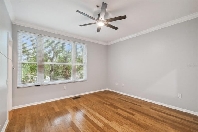 Building Photo - 3183 Bayshore Oaks Dr
