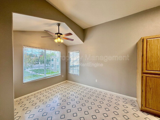 Building Photo - 1146 Opal St