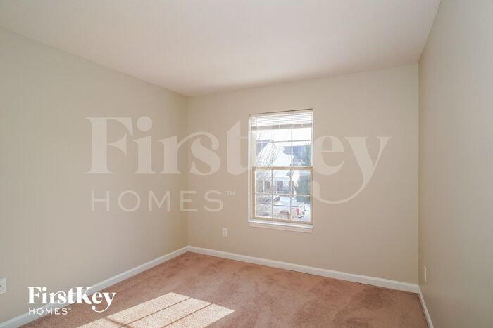 Building Photo - 12410 Deerview Dr