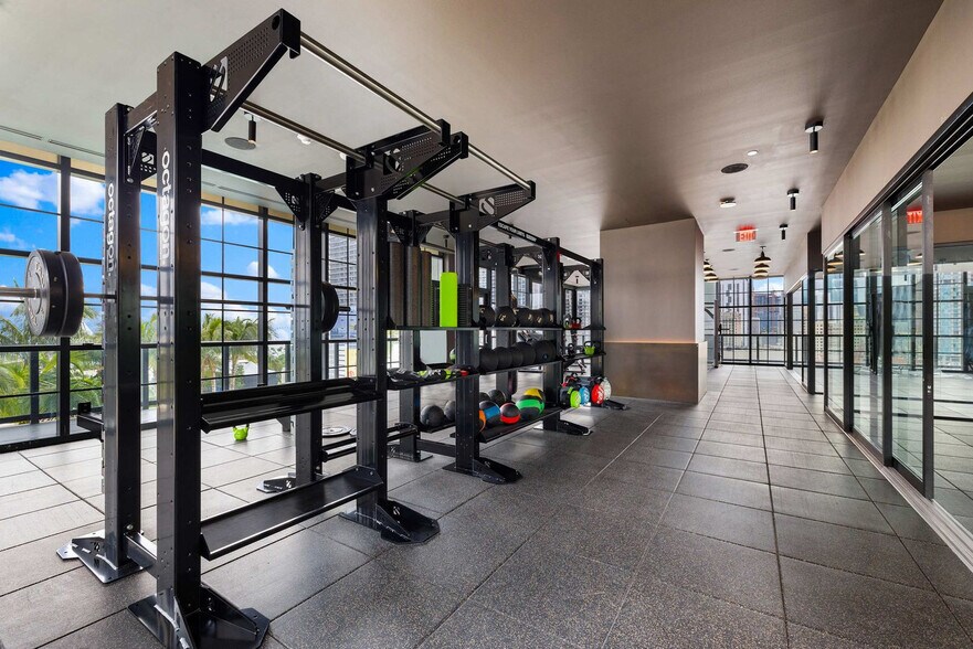 Building Photo - 159 NE 6th St