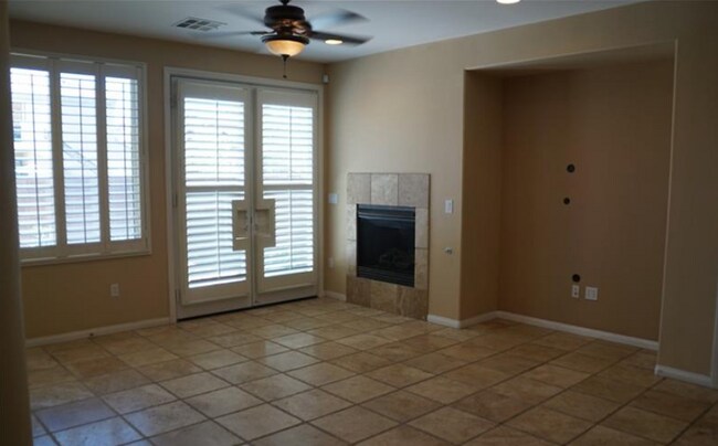 Building Photo - 2407 Granada Bluff Ct