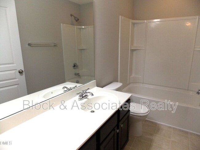 Building Photo - 603 Old Mill Village Dr