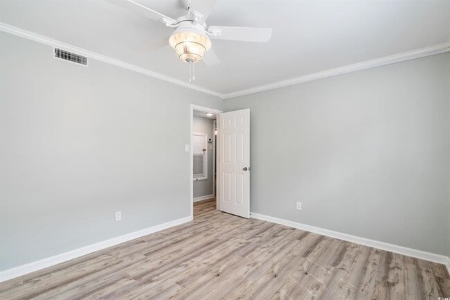 Building Photo - 7602 Porcher Dr