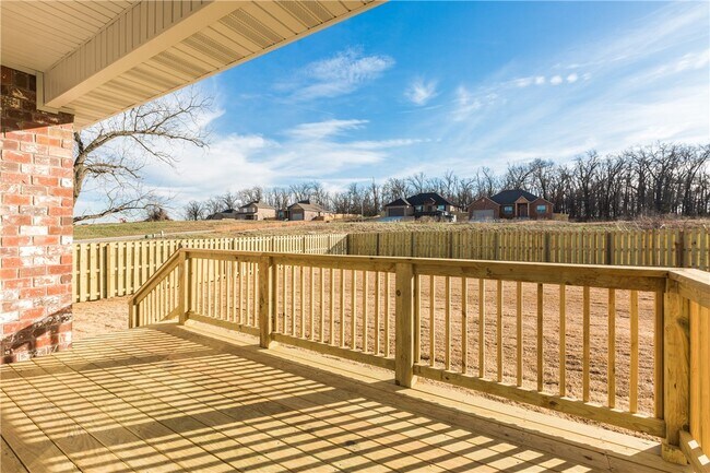 Building Photo - 1511 Abbey Ln