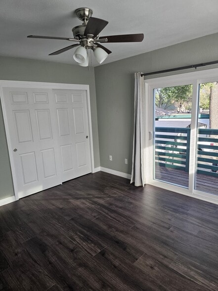 Master Bedroom - 316 Crocker St